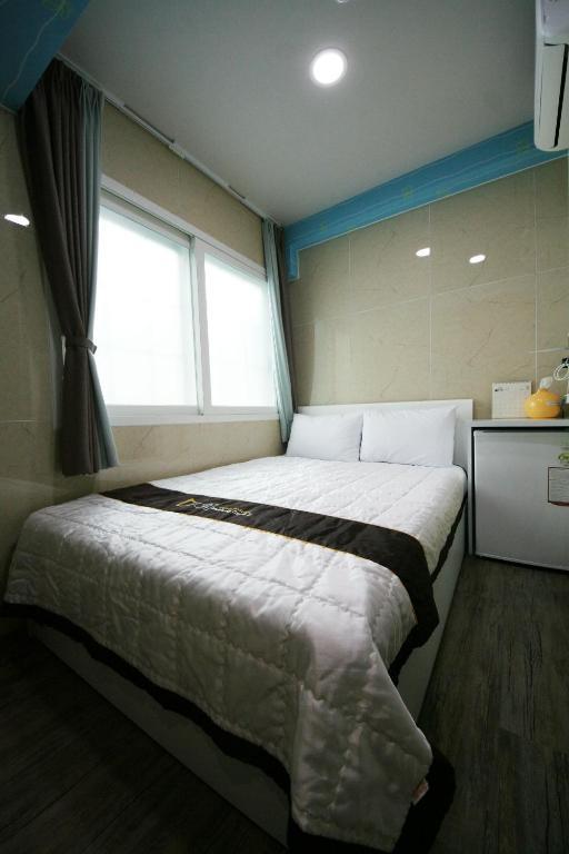 Guesthouse Myeongdong 2 Seoul Værelse billede