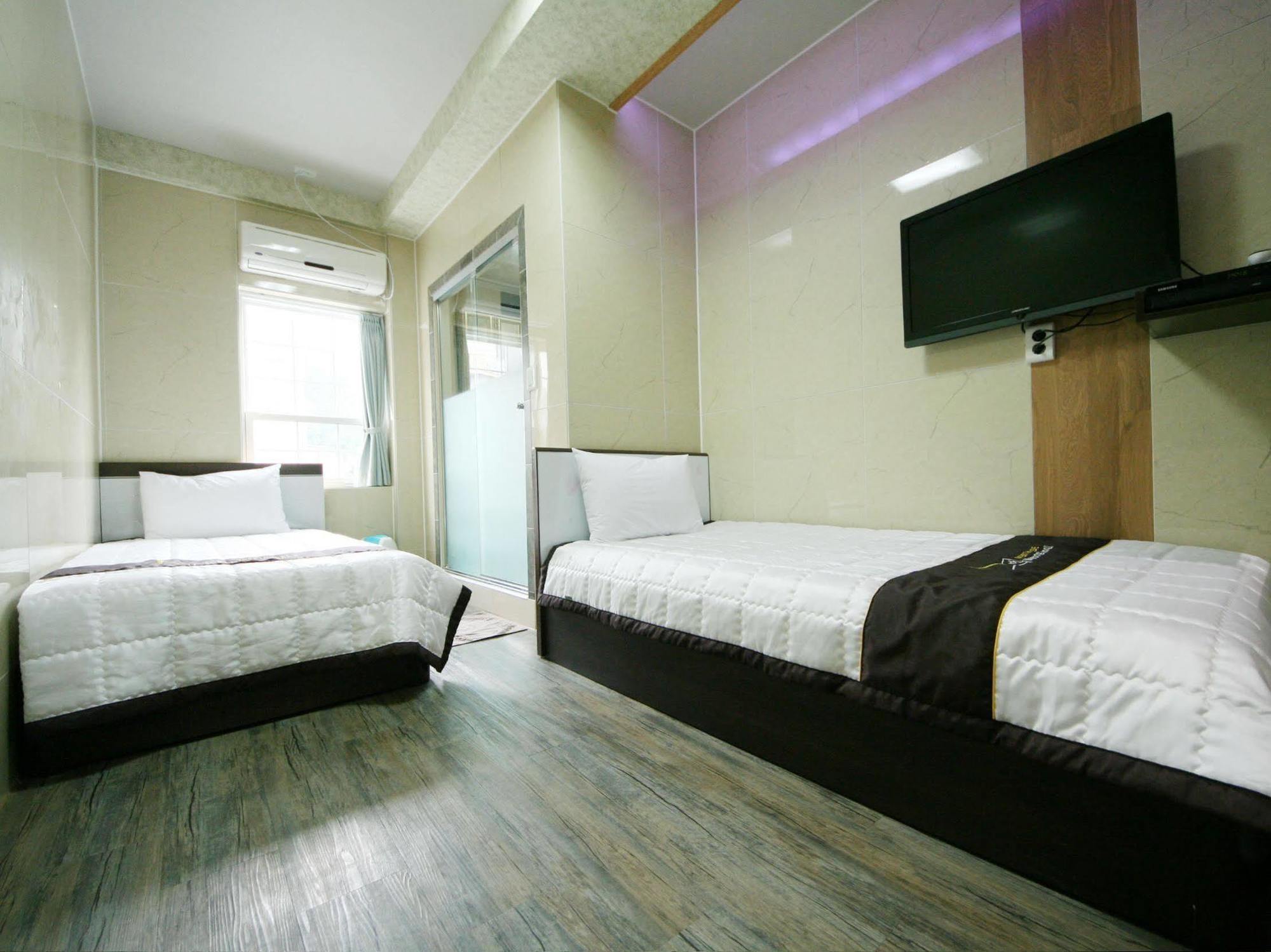 Guesthouse Myeongdong 2 Seoul Eksteriør billede