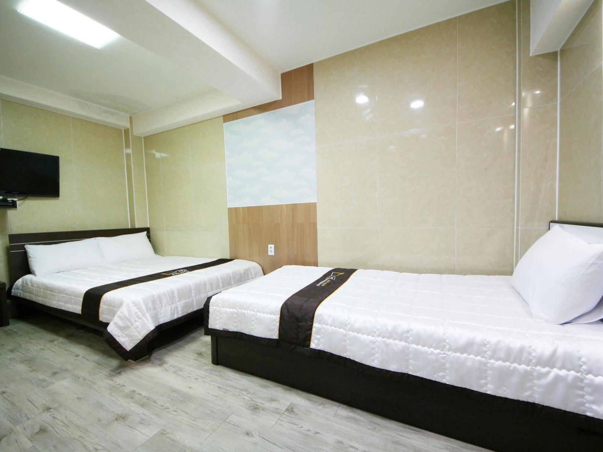 Guesthouse Myeongdong 2 Seoul Eksteriør billede